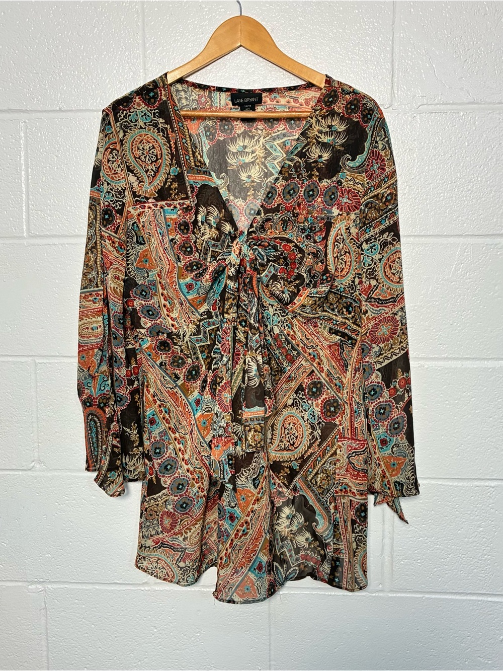 Lane Bryant floral paisley split sleeve tie chest top